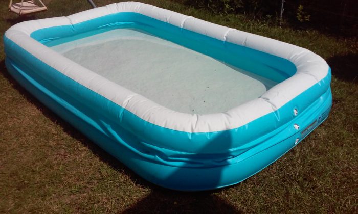 H2O Go! Pool Leaking Air