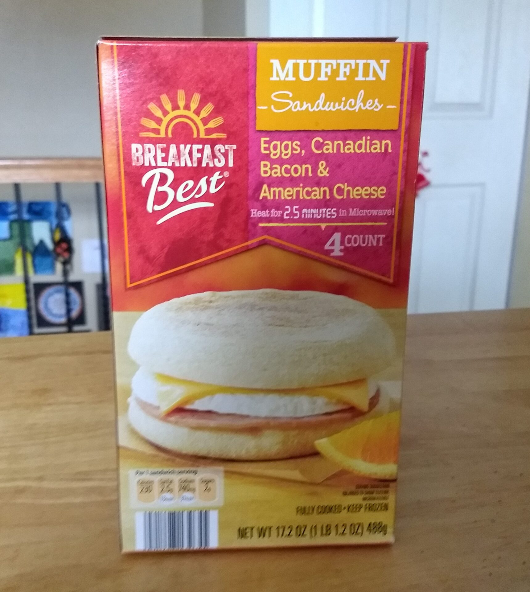 Breakfast Best Eggs, Canadian Bacon, and American Cheese Muffin Sandwiches