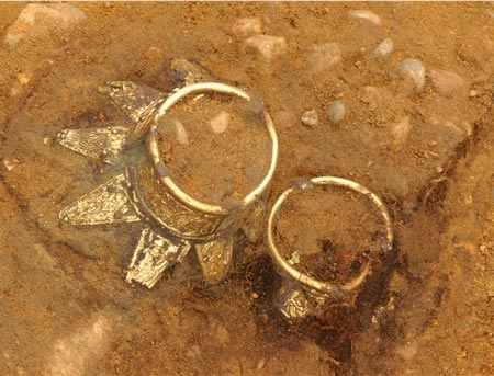Royal Anglo-Saxon Tomb Discovered Behind Aldi Store in UK