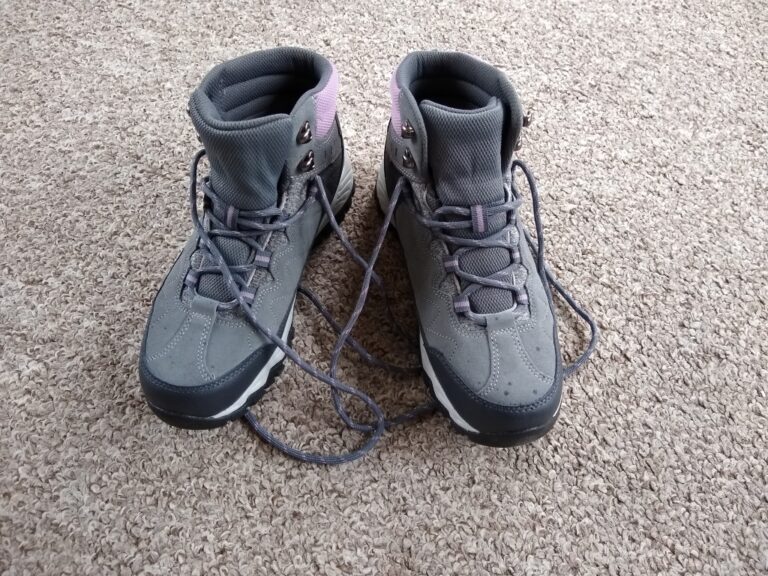 Adventuridge Men's and Women's Hiking Boots | ALDI REVIEWER