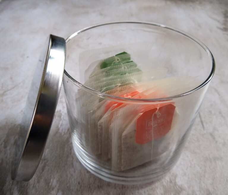 How to recycle Aldi candles