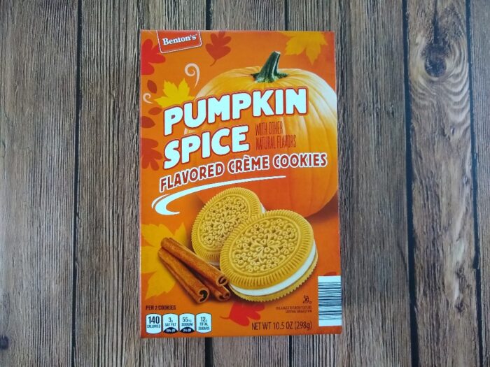 Benton's Pumpkin Spice Flavored Creme Cookies