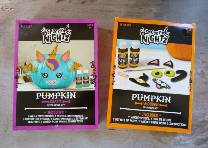 Spooky Nightz Pumpkin Decorating Kit