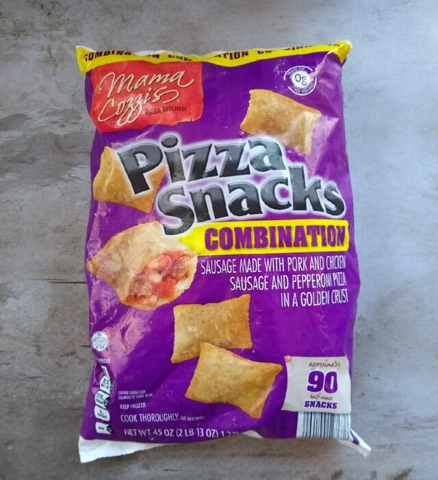 Mama Cozzi's Combination Pizza Snacks