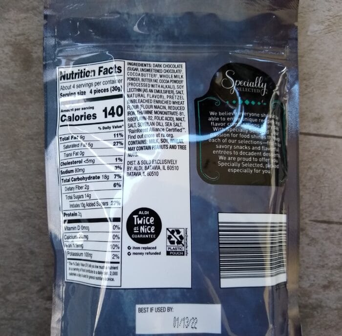 Specially Selected Dark Chocolate Thins with Pretzel and Sea Salt