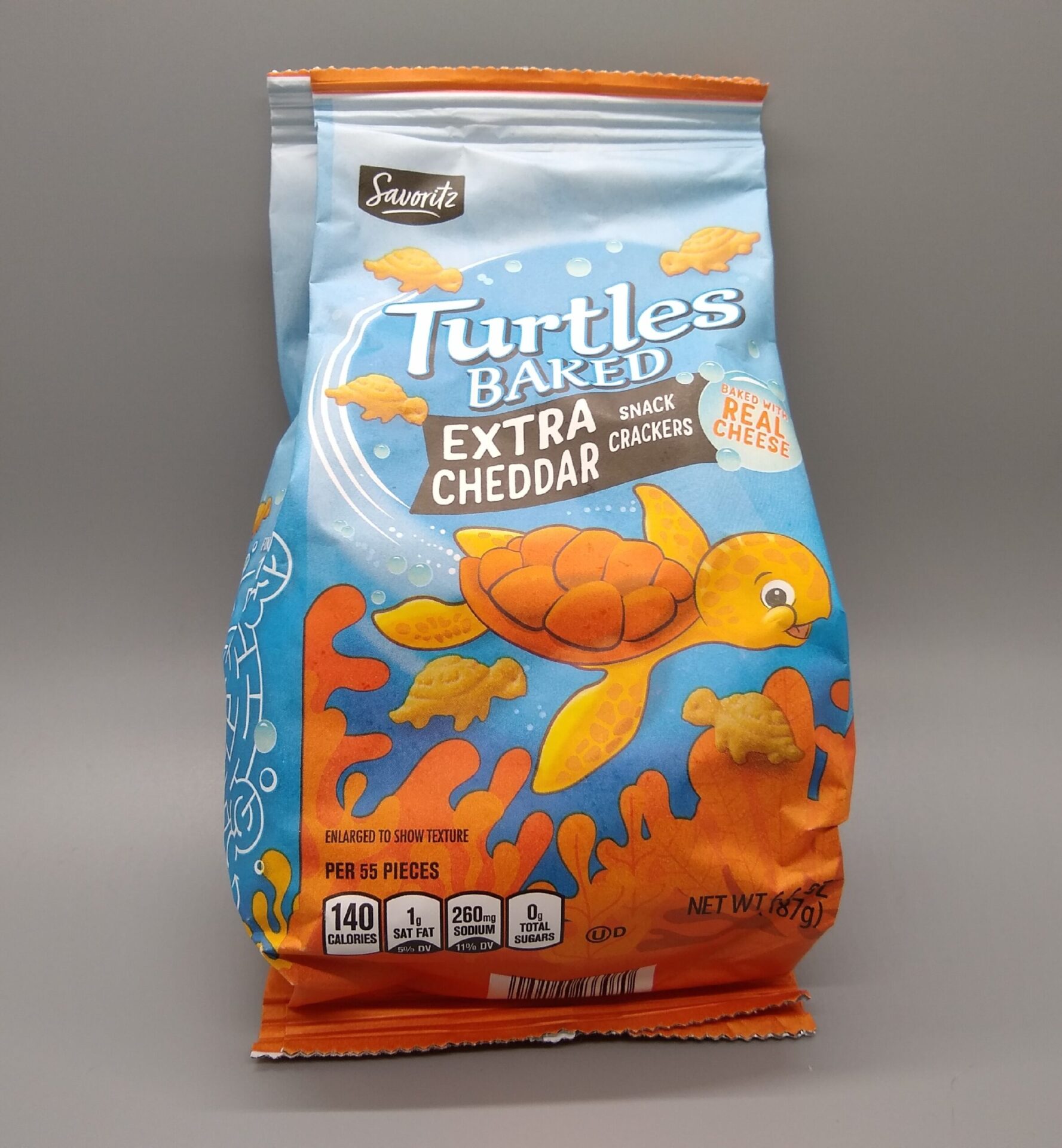 Savoritz Turtles Baked Extra Cheddar Snack Crackers