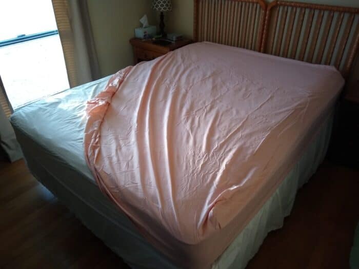 Huntington Home Complete Bed Set