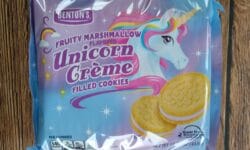 Benton's Fruity Marshmallow Flavored Unicorn Creme Cookies