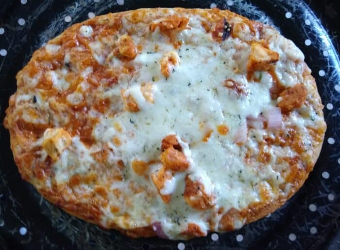 Mama Cozzi's Artisan-Inspired Flatbread Pizza Chicken Tikka Masala Recipe