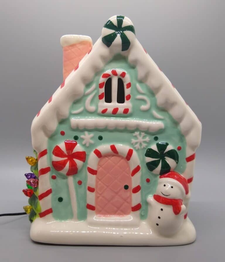 Merry Moments Gingerbread House | ALDI REVIEWER