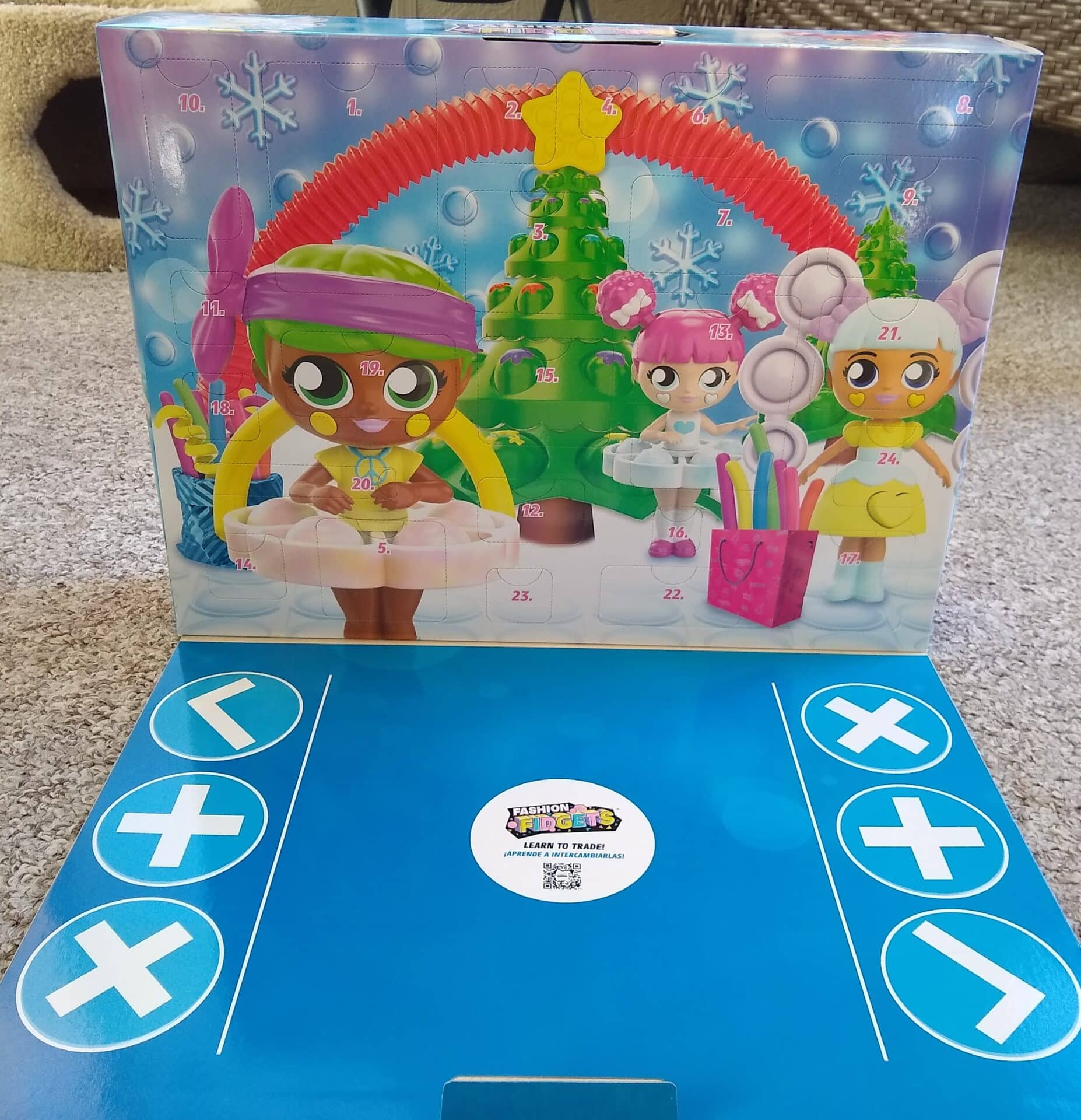 WowWee Fashion Fidget Advent Calendar ALDI REVIEWER WowWee Fashion Fidget Advent Calendar ALDI REVIEWER