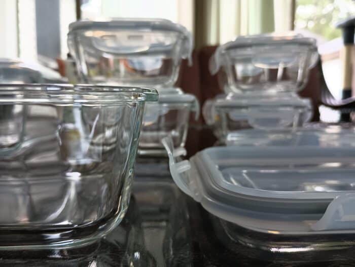 Crofton Glass Bowls with Snapping Lids 