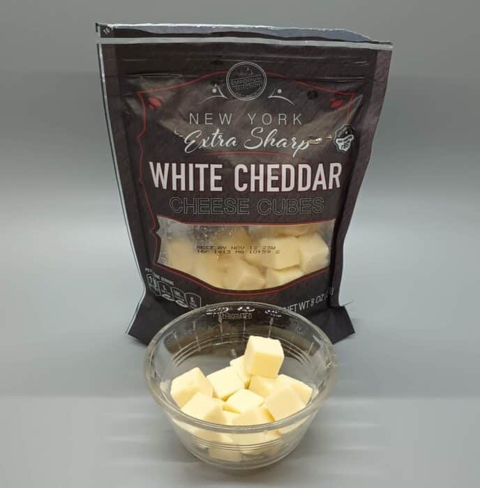 Emporium Selection New York Extra Sharp White Cheddar Cheese Cubes