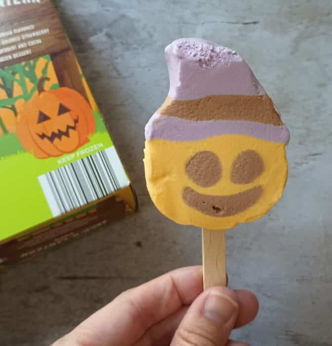Sundae Shoppe Jack-O-Lantern Pops 