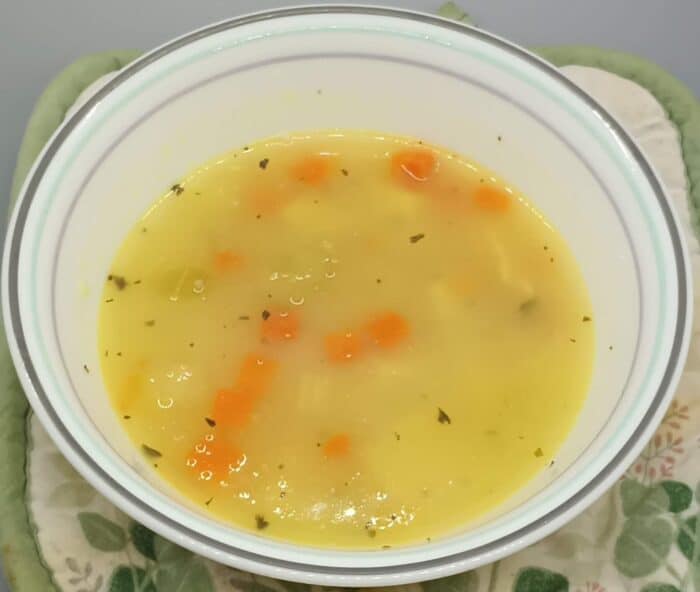 Park Street Deli Homestyle Soup Chicken Noodle with White Meat Chicken 