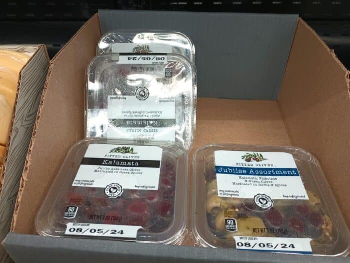 Park Street Deli Antipasti Pitted Olives