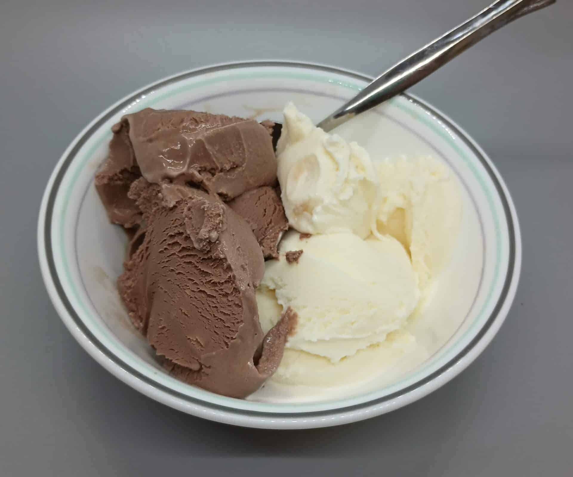 Specially Selected Vanilla and Chocolate Super Premium Ice Cream