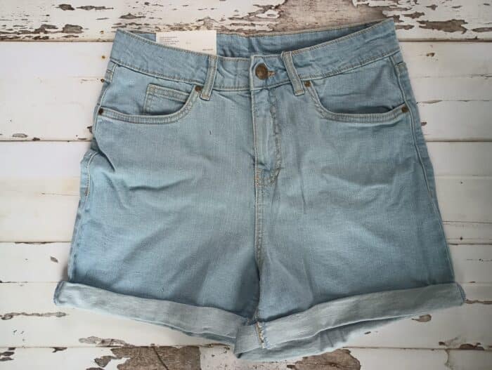 Serra Ladies Cuffed Denim Shorts