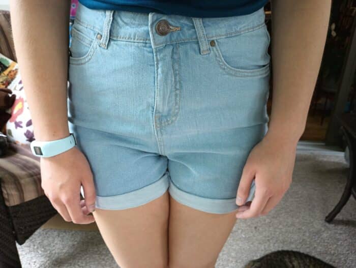 Serra Ladies Cuffed Denim Shorts