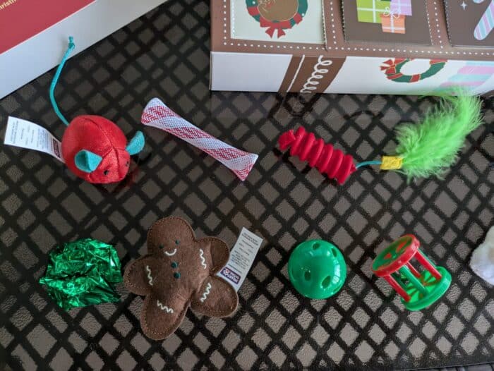 Heart to Tail Cat Toy Advent Calendar