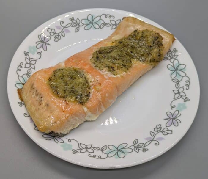 Trader Joe's Atlantic Salmon with Lemon Herb Butter 3