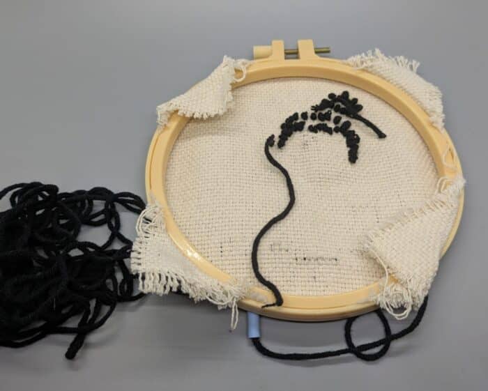 Smile! Punch Needle Ornament Kit 