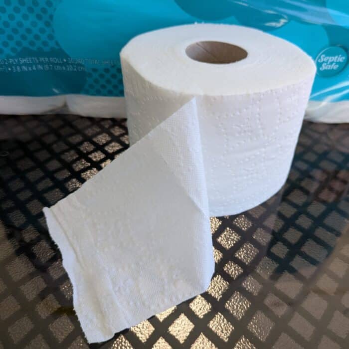 Willow Premium Soft and Strong Bath Tissue 3