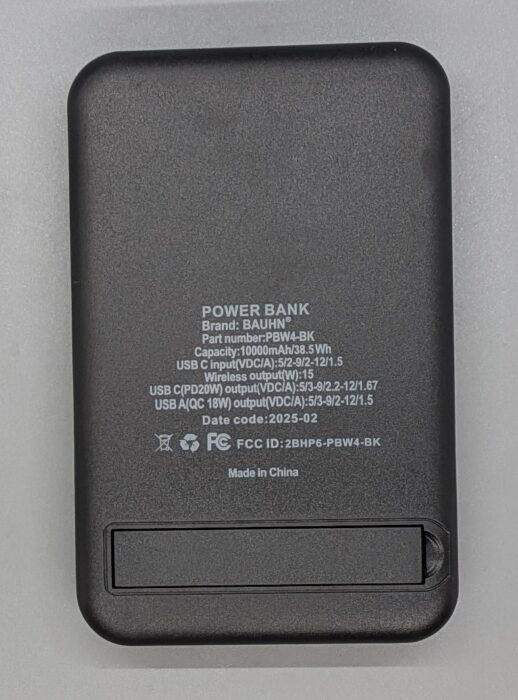 Bauhn Wireless MagCharge Power Bank Bundle