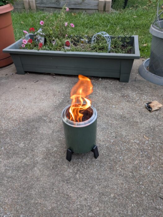 Adventuridge Tabletop Smokeless Fire Pit 