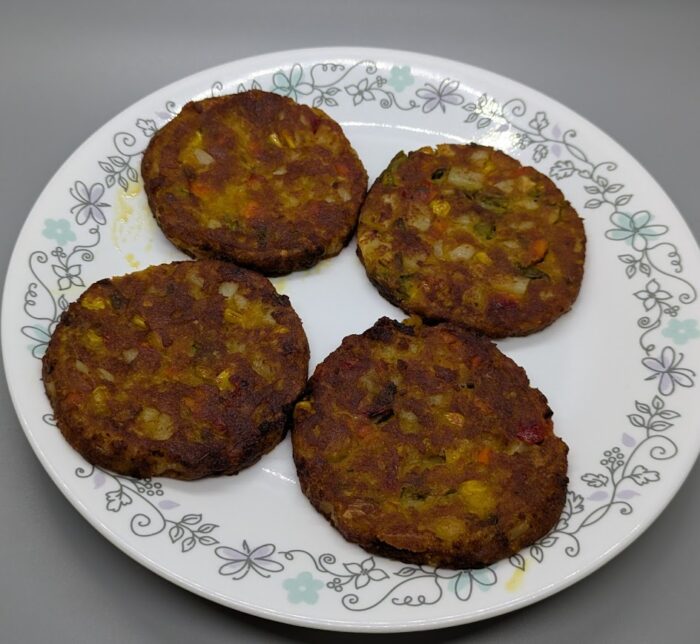 Trader Joe's Vegetable Masala Burgers 3