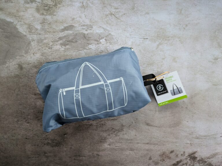 LIVE IN STYLE Foldable Duffle